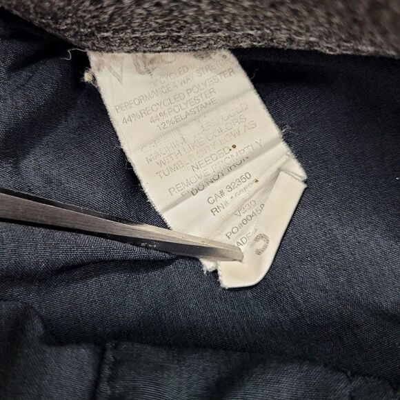 Vuori Banks Shorts Size Small - Picture 9 of 9